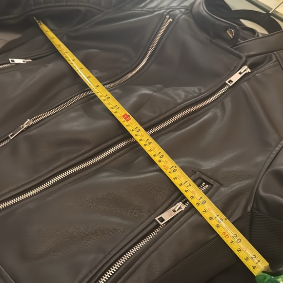 ZARA Black MOTO style pleather ZIP jacket- like new in Sz. XXL - Picture 16 of 16